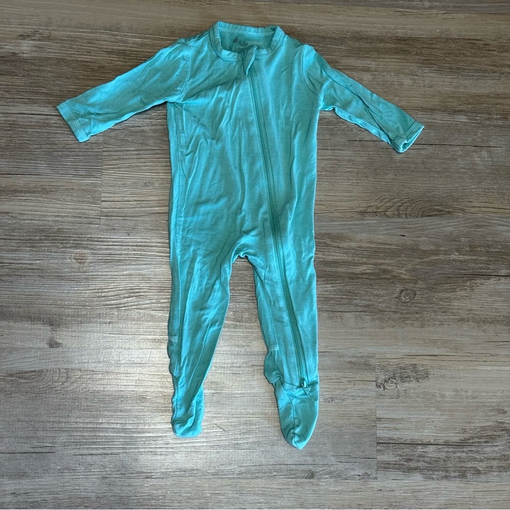 Kyte Baby Zippered Footie Pajamas Size 0-3 Months
